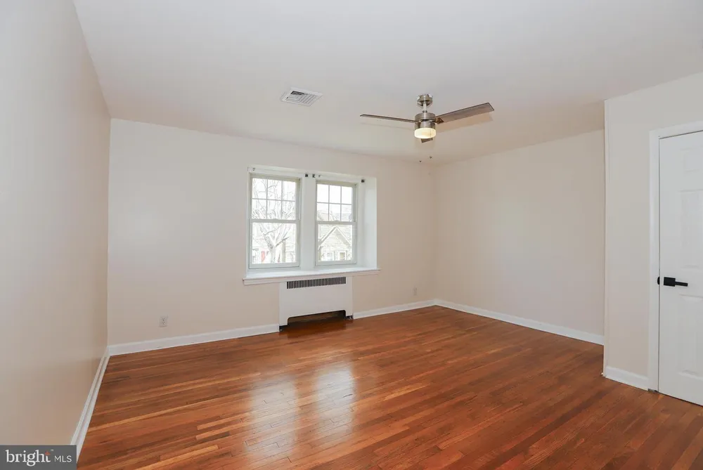 3260 Teesdale St, Philadelphia, PA 19136