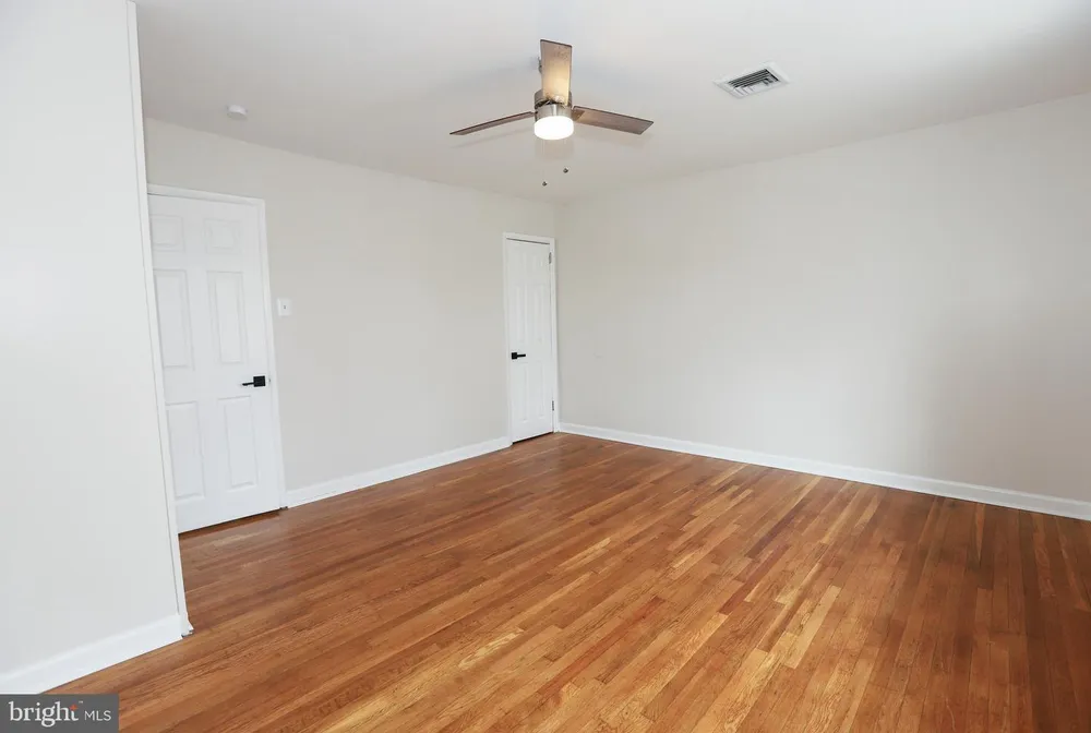 3260 Teesdale St, Philadelphia, PA 19136