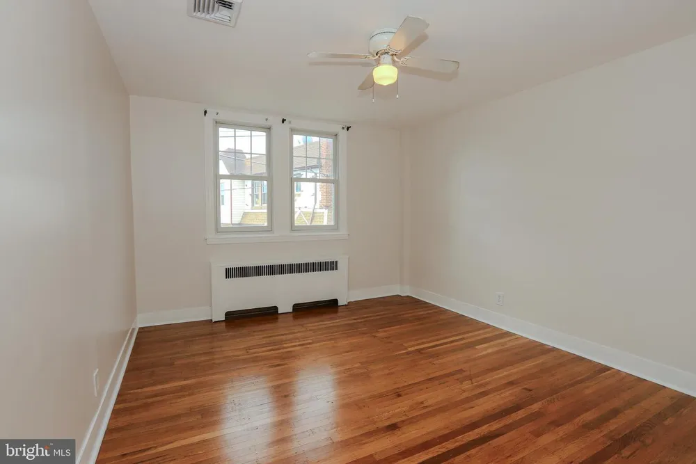 3260 Teesdale St, Philadelphia, PA 19136