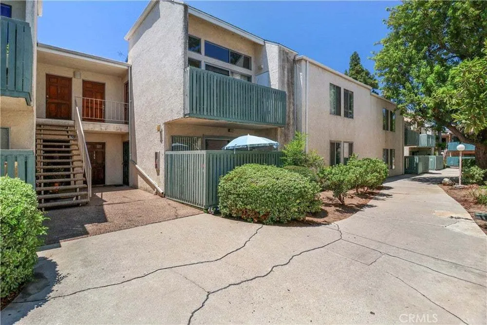 5700 Etiwanda Ave, Tarzana, CA 91356