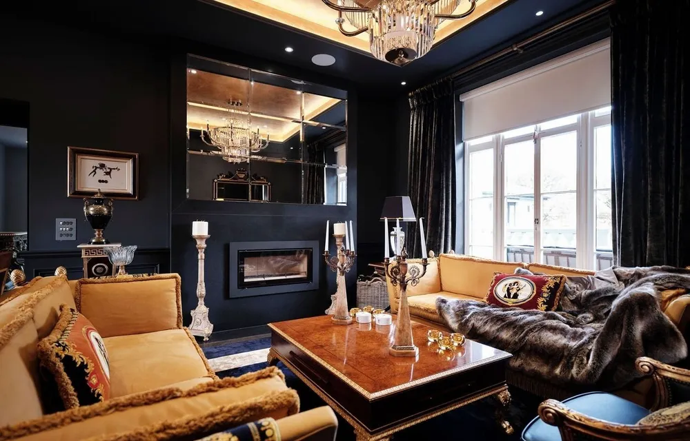 Sunningdale Manor