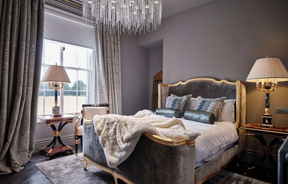 Sunningdale Manor