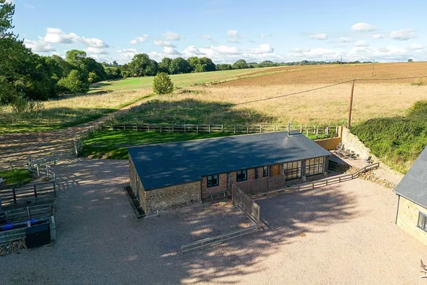 Dodford, Northamptonshire, NN7 photo 1