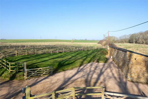 Dodford, Northamptonshire, NN7 photo 4