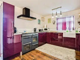 Cow Lane, Havercroft, WAKEFIELD thumb 2