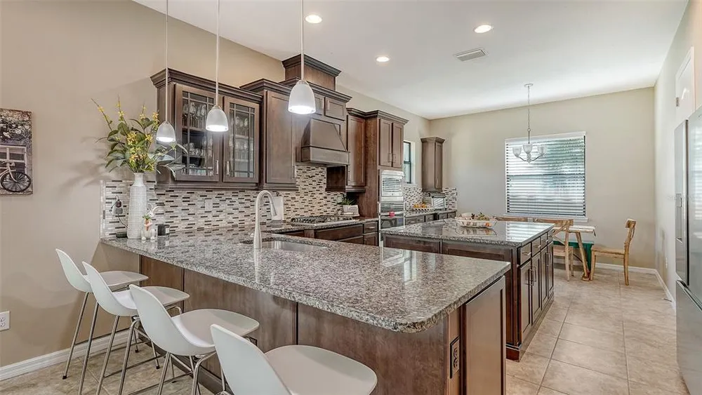 5723 Title Row Dr, Bradenton, FL 34210
