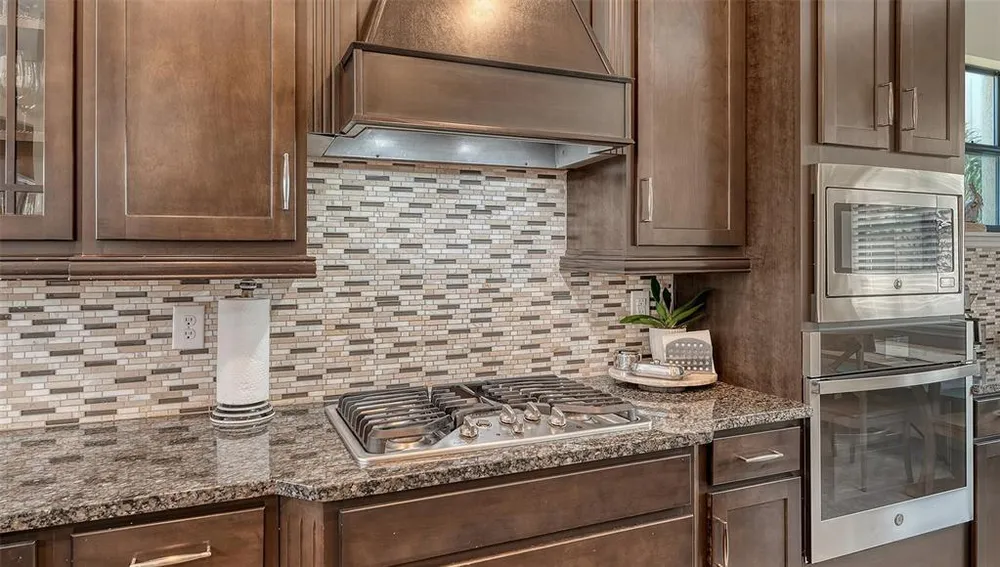 5723 Title Row Dr, Bradenton, FL 34210