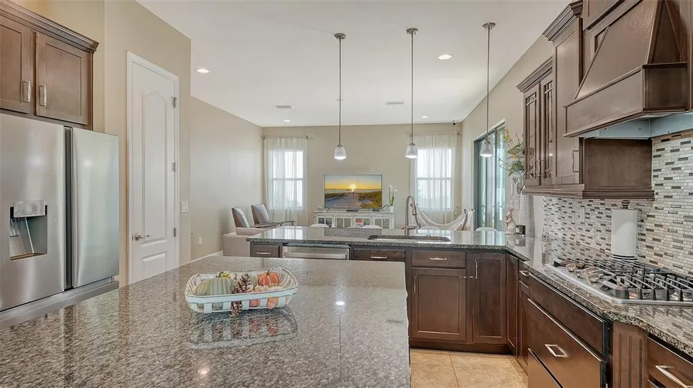 5723 Title Row Dr, Bradenton, FL 34210