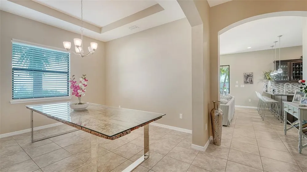 5723 Title Row Dr, Bradenton, FL 34210