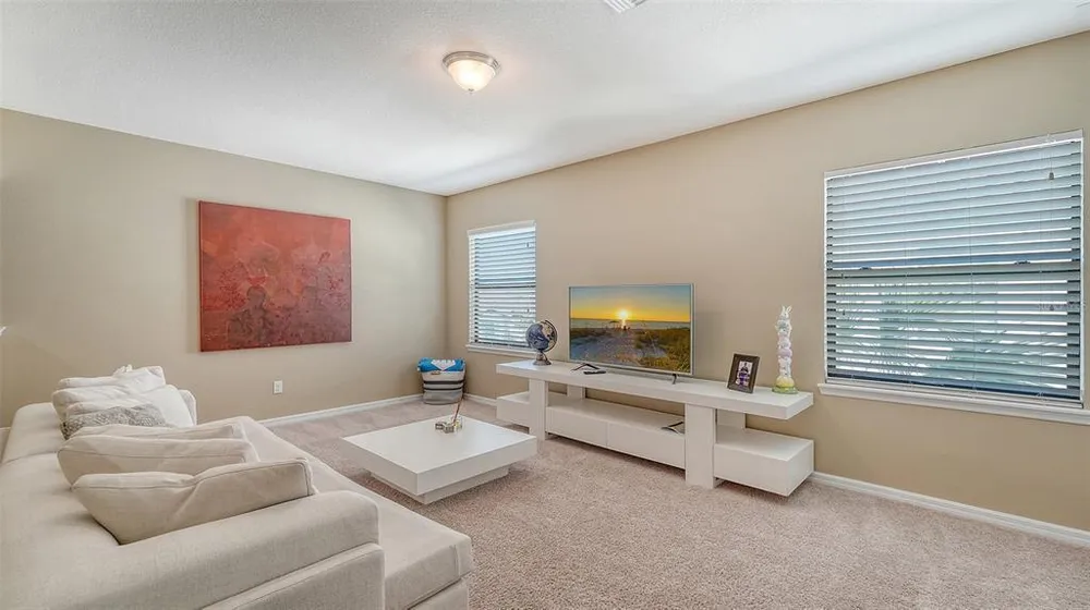 5723 Title Row Dr, Bradenton, FL 34210
