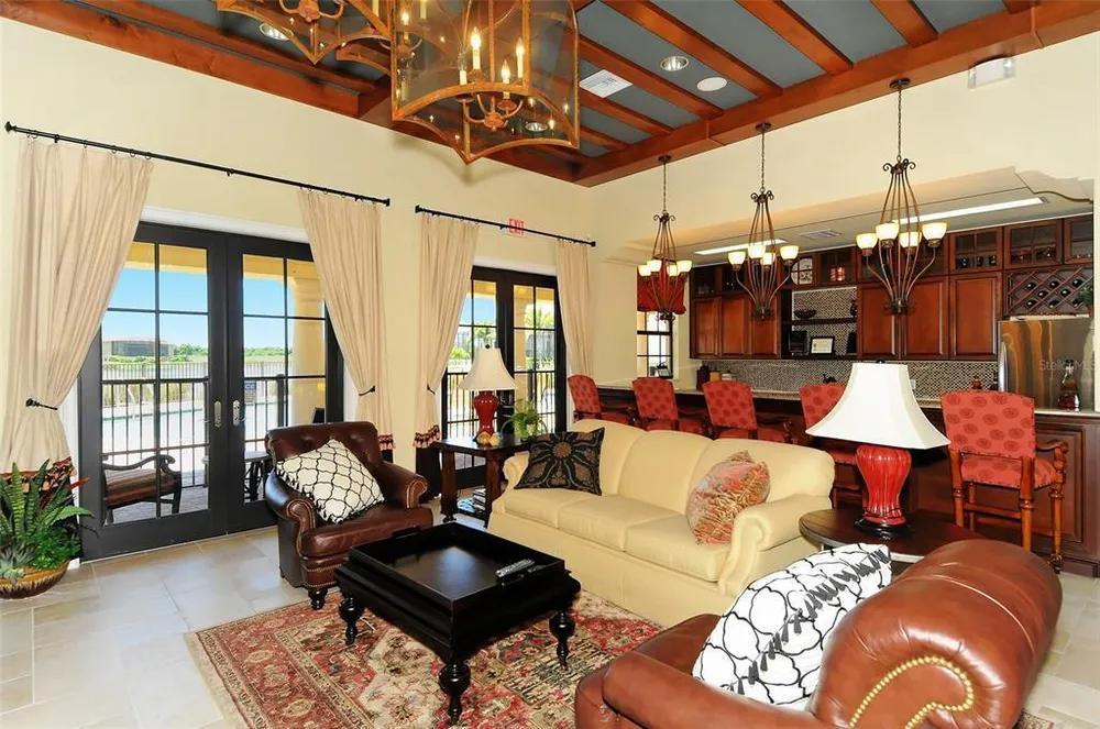 5723 Title Row Dr, Bradenton, FL 34210
