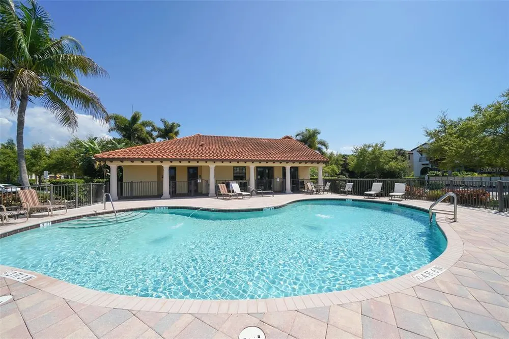 5723 Title Row Dr, Bradenton, FL 34210
