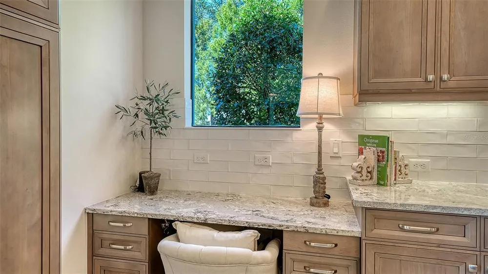 7504 Windy Hill Cove, Lakewood Ranch, FL 34202