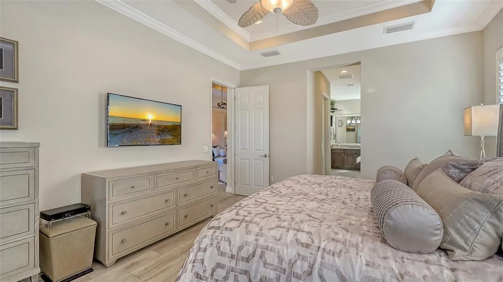 7504 Windy Hill Cove, Lakewood Ranch, FL 34202