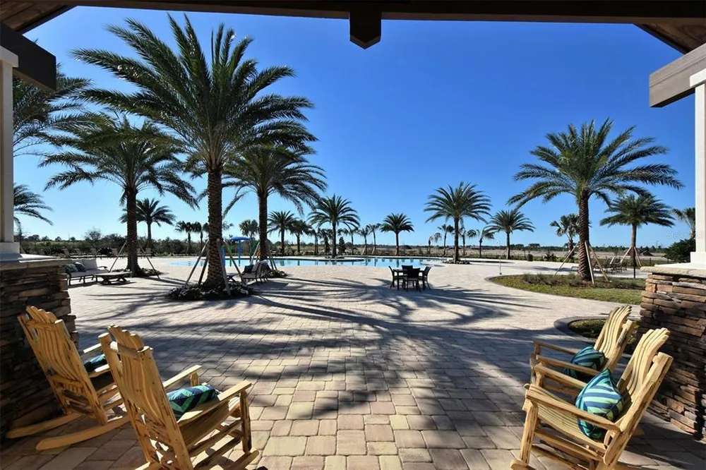 7504 Windy Hill Cove, Lakewood Ranch, FL 34202