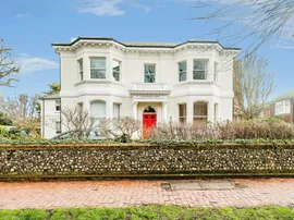 Farncombe Road, Worthing photo
