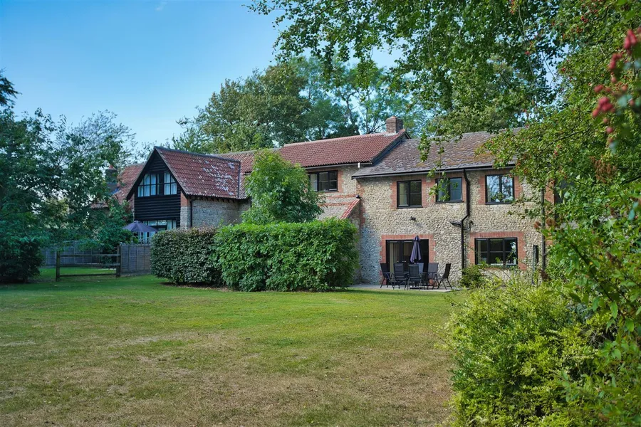 Property Image 28