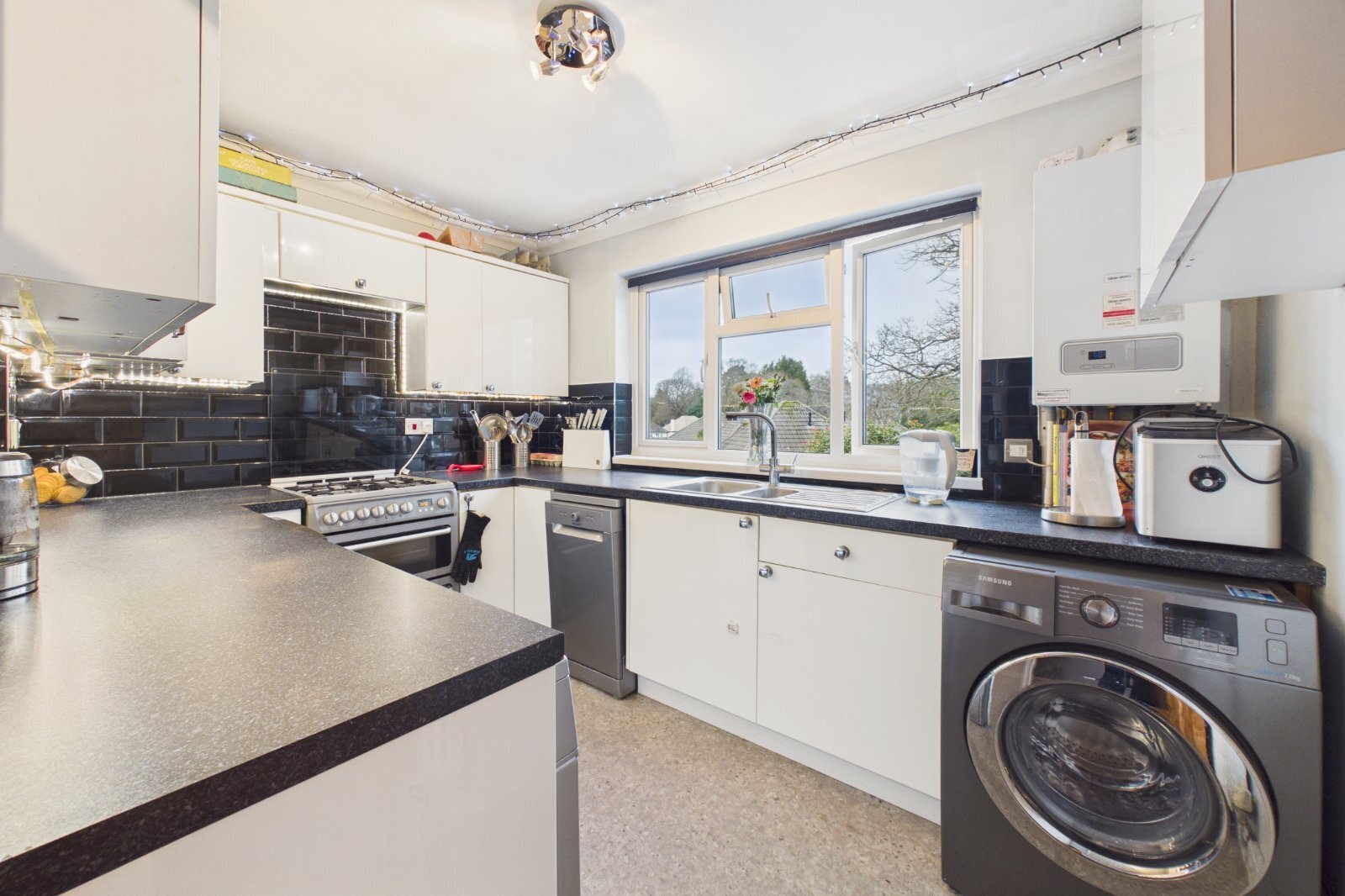 Plantation Road, Poole, Dorset, BH17 Image 3