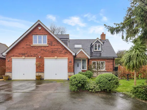 Jolly Farmers Lane, Shepshed, LE12