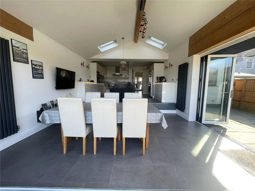 Glebe Drive, Rayleigh, Essex, SS6