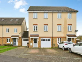 Robinia Road, Broxbourne photo
