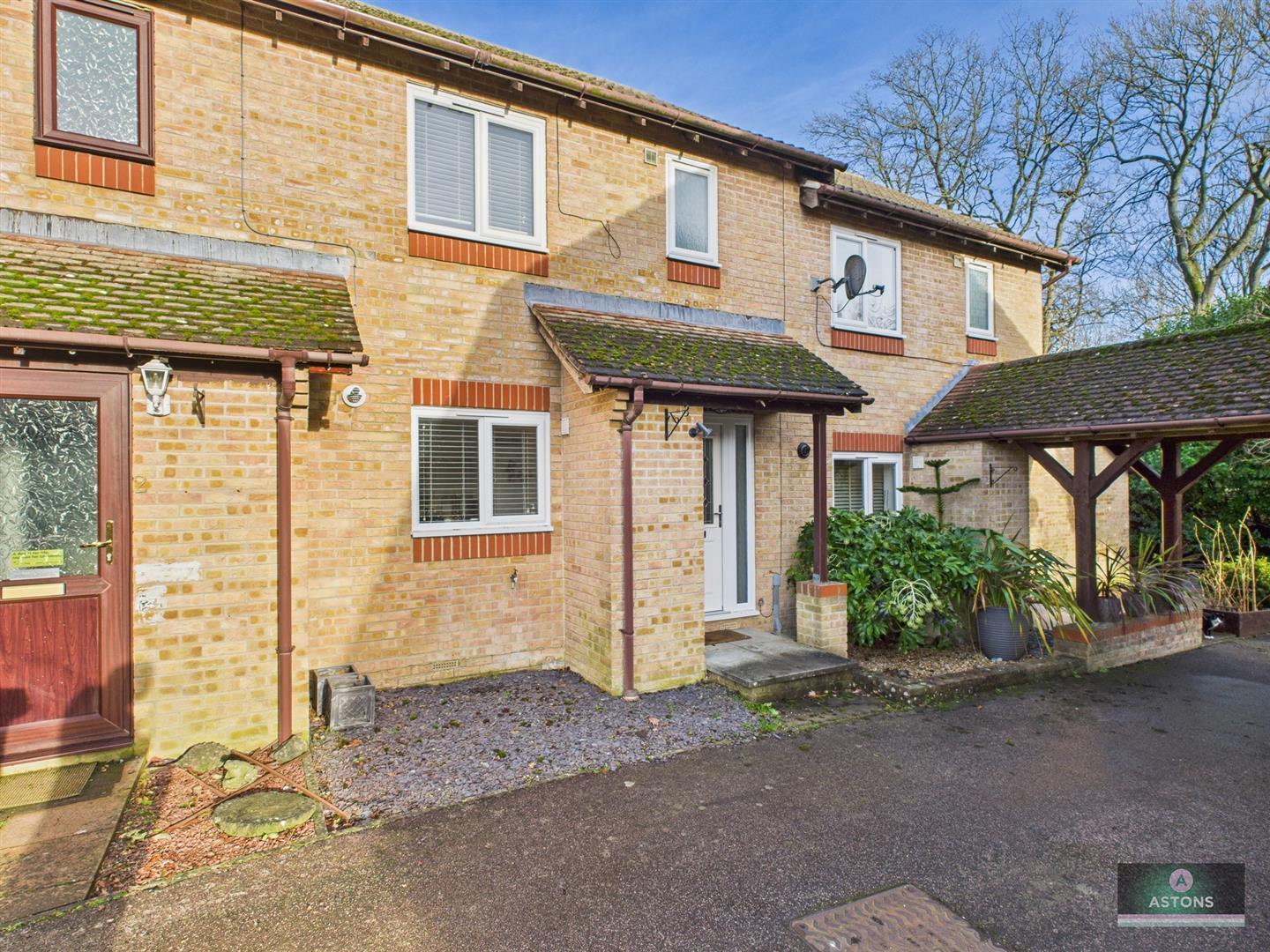 Alfred Close, Worth Image 1