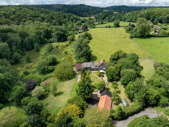Zeals Row, Warminster, BA12