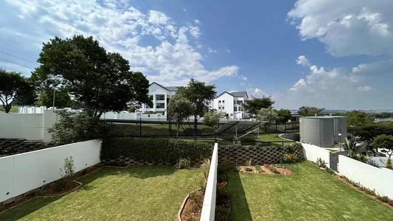 South Africa, Gauteng, Greenstone Hill, Stone Close, 10