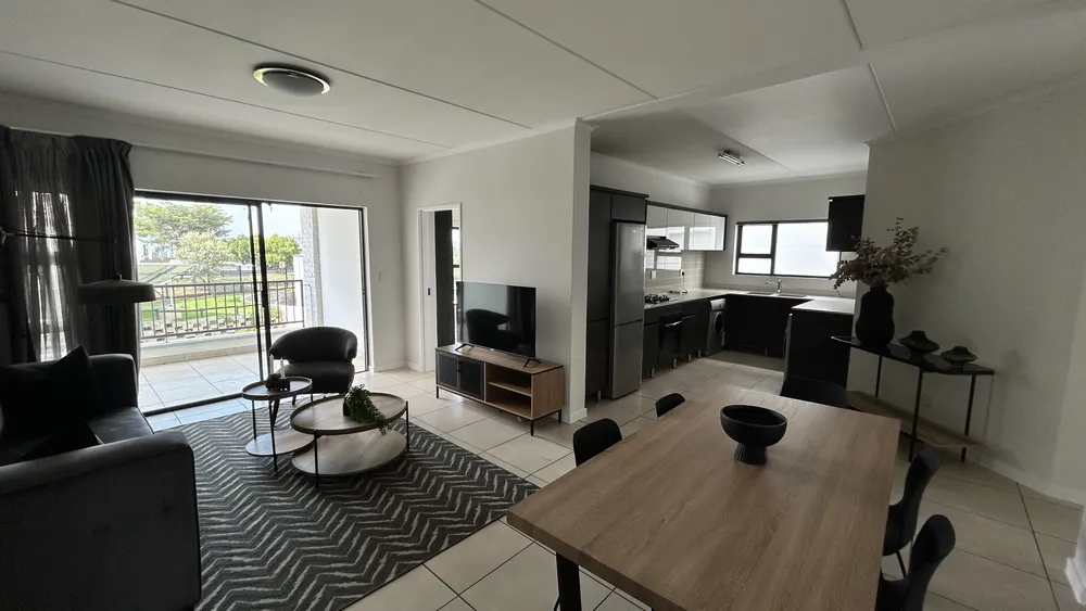 View image gallery of South Africa, Gauteng, Greenstone Hill, Stone Close, 10