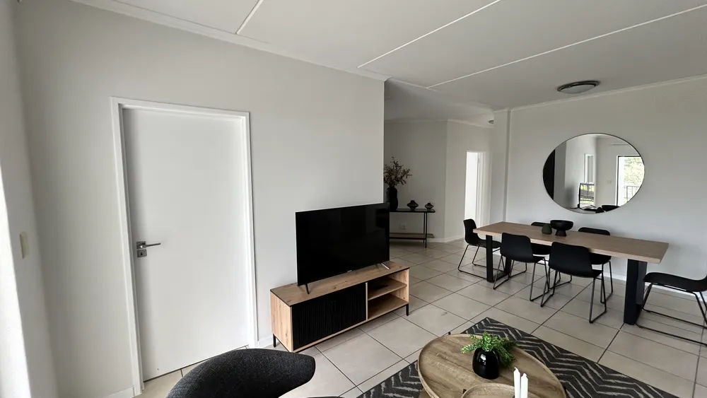 South Africa, Gauteng, Greenstone Hill, Stone Close, 10