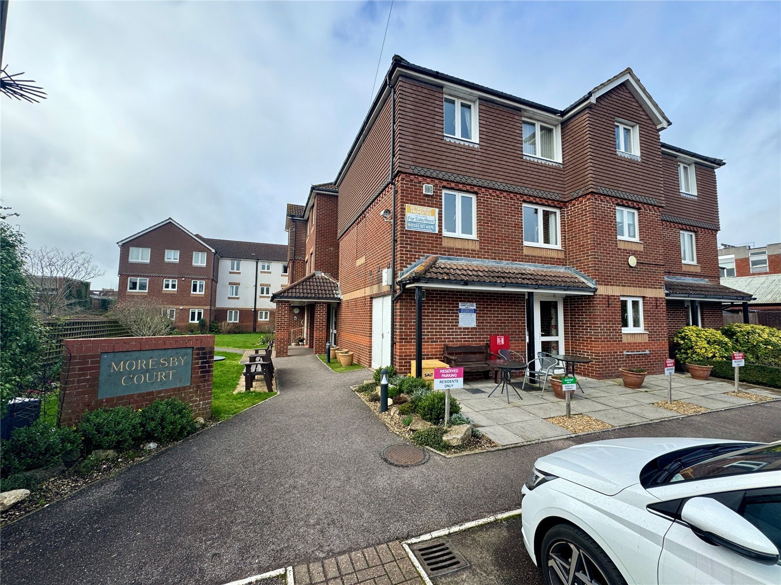 Westbury Road, Fareham, Hampshire, PO16 Image 1
