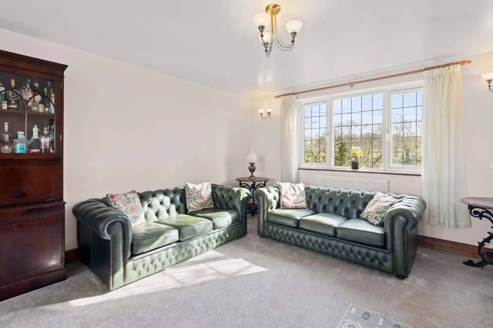 Property carousel item 23