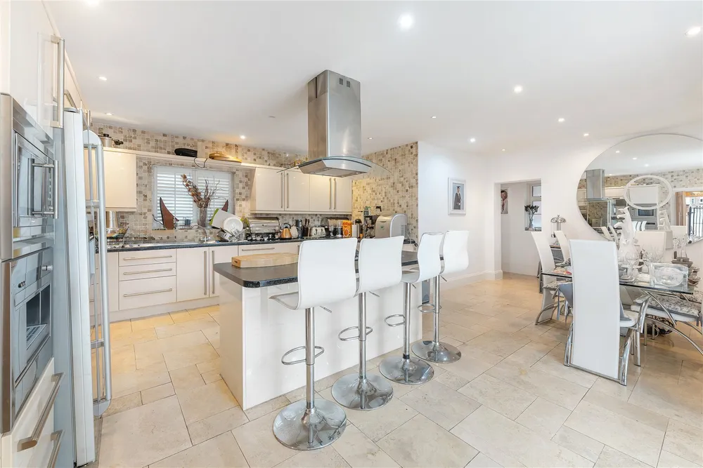 Lawrie Park Avenue, London, SE26