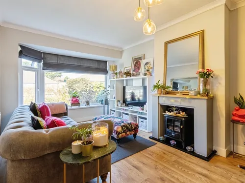 Field End Crescent, Leedsphoto