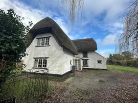 The Green, Lyneham, Chippenham photo