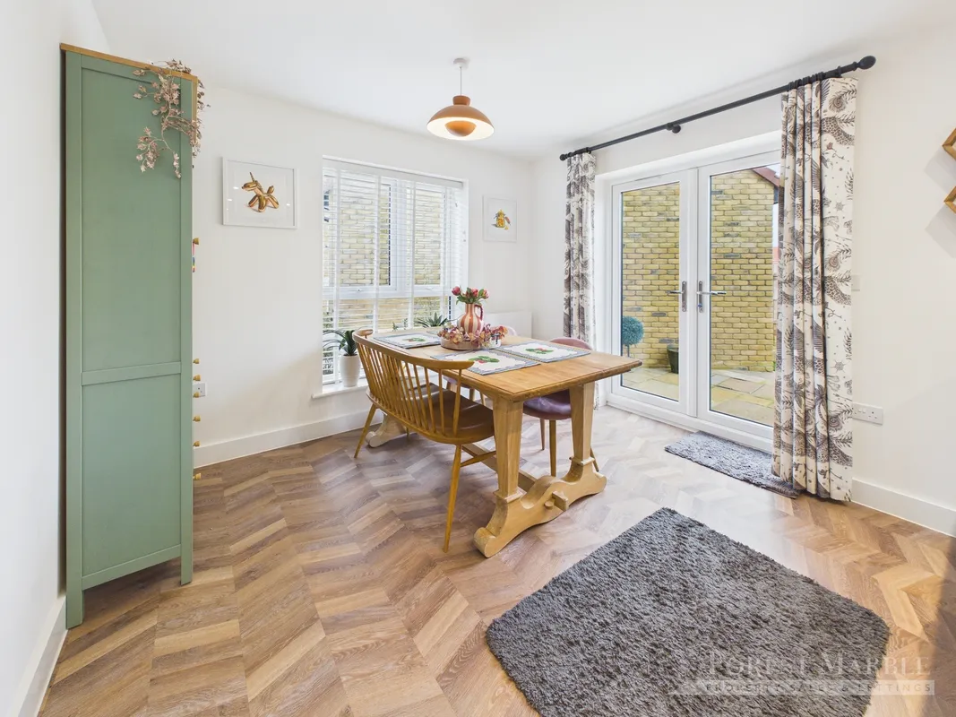 Oakley Way, Frome
