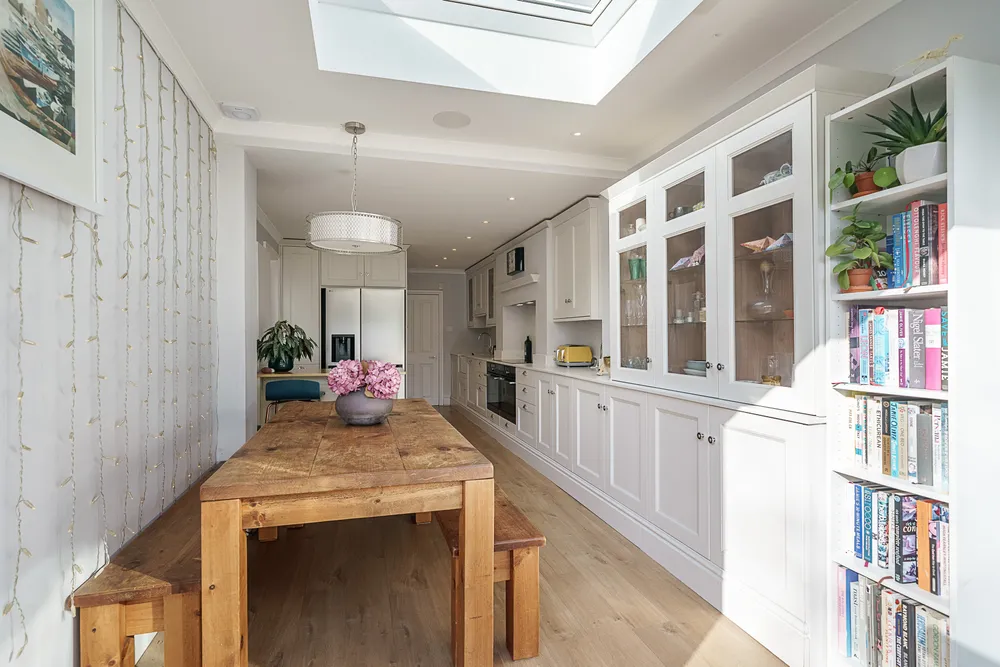 York Road, Brentford, TW8