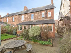 Irnham Road, Minehead thumb 2