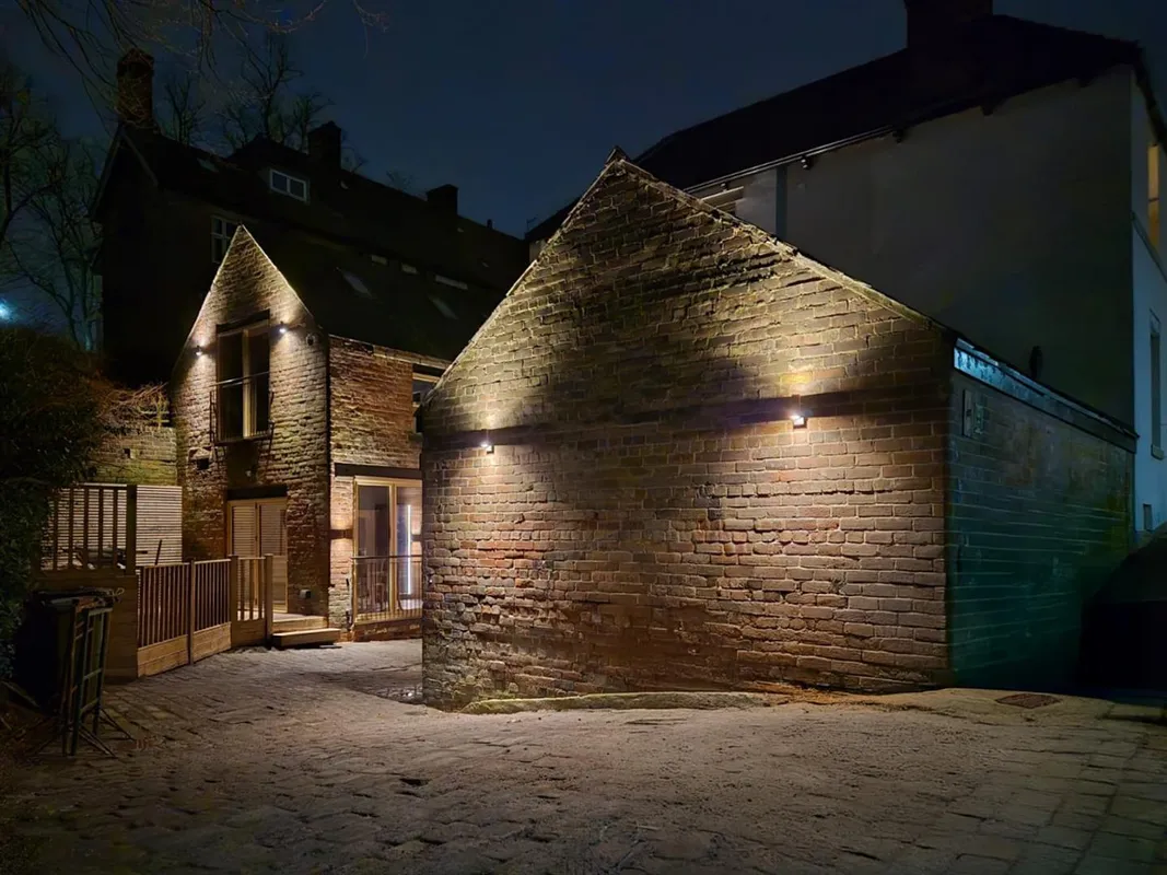 8 Sandbeck Place, Sharrowvale, S118XP