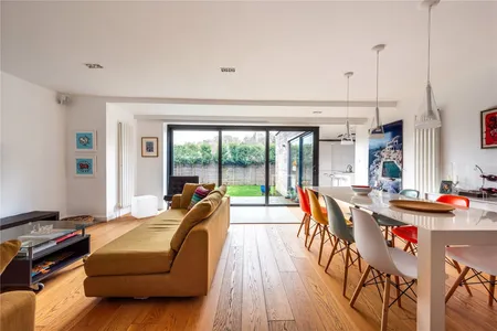 Ridgeway Road, Dorking, RH4