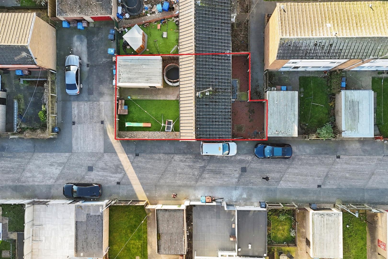 Newport Close, Hull Image 13