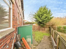Wickham Avenue, Bradford thumb 2