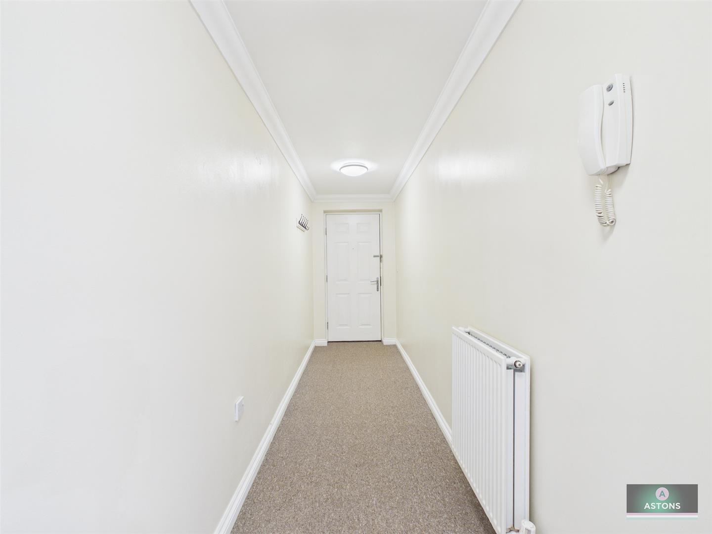Kitsbridge House, Brookhill Road, Copthorne Image 7