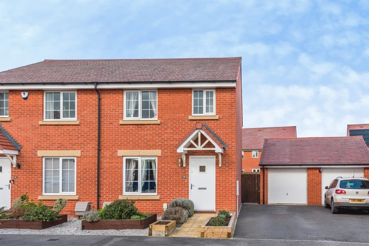 Plantation Avenue, Marcham, Abingdon