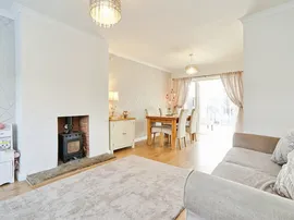 Woodcot Avenue, Baildon, Shipley thumb 2