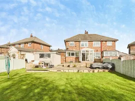 Woodcot Avenue, Baildon, Shipley thumb 3