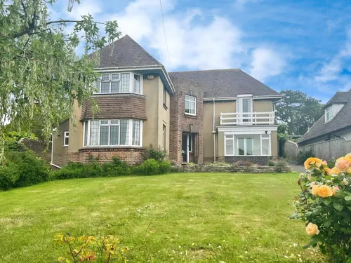 Melcombe Avenue, Weymouthphoto