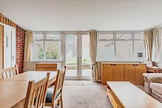Vancouver Drive, Crawley