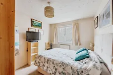 Vancouver Drive, Crawley