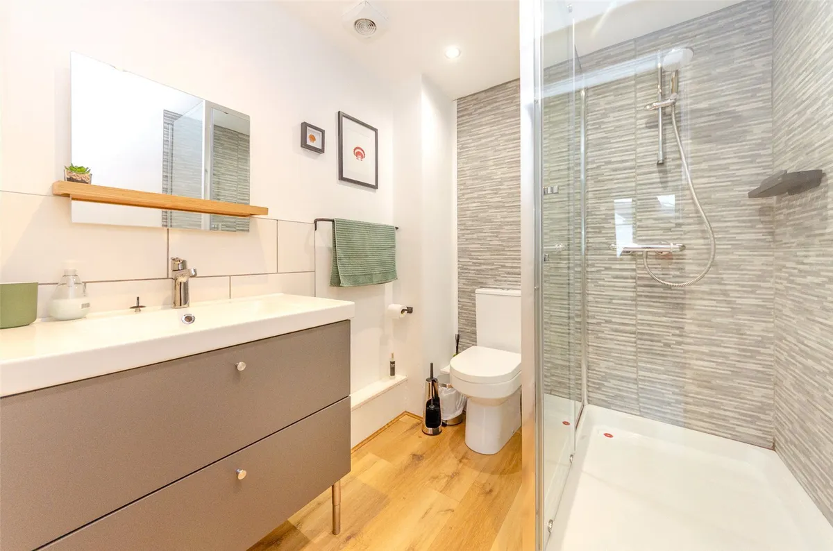 Ffordd Heulyn, Y Felinheli, Gwynedd, LL56
